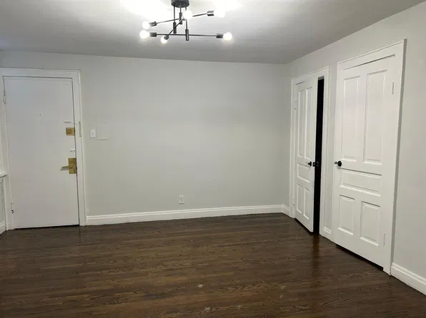 3178 Madison Rd APT 1, Cincinnati, OH 45209