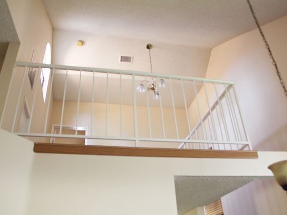 4th image of 2028 Kiowa Crest Dr #1