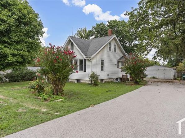 3215 Saint Catherine St