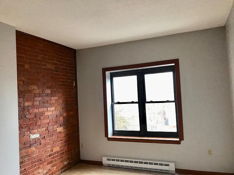 290 Maple Ave #2F — Photo 7