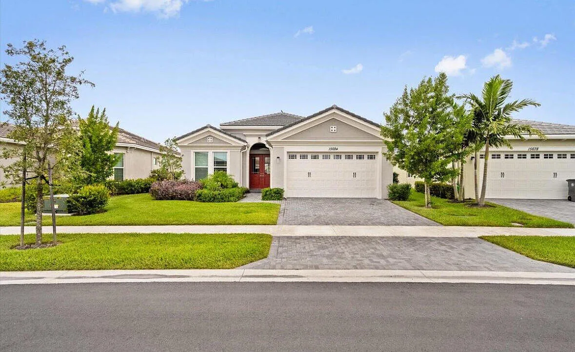 3 bed, 3.0 bath, 2042 sqft, $3,500 — Photo 1