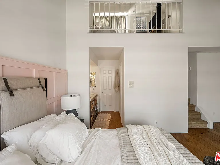 812 16th St #5 — Photo 19