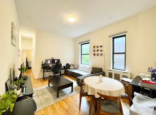 8 W 75th St, New York, NY 10023