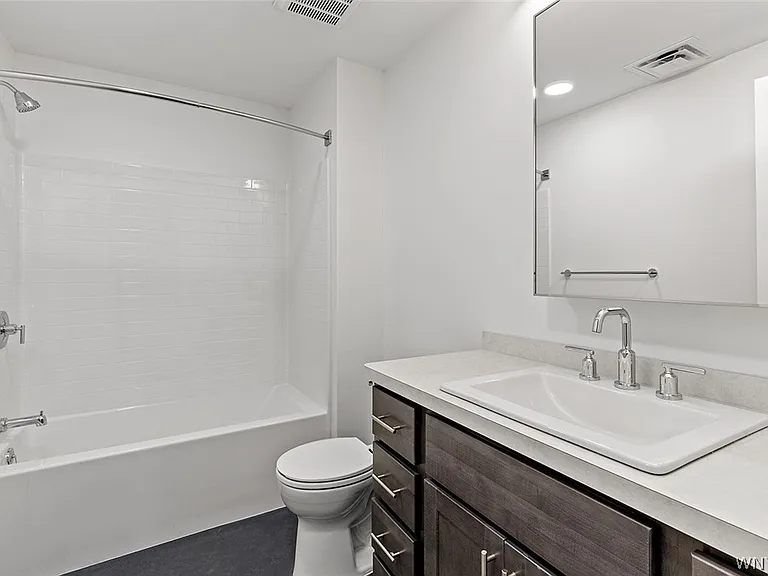 1786 Main St #103 — Photo 6