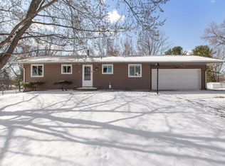 6144 Lower 134th St W, Apple Valley, MN 55124