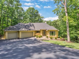 1360 Forest Splendor Trl, Ballwin, MO 63021