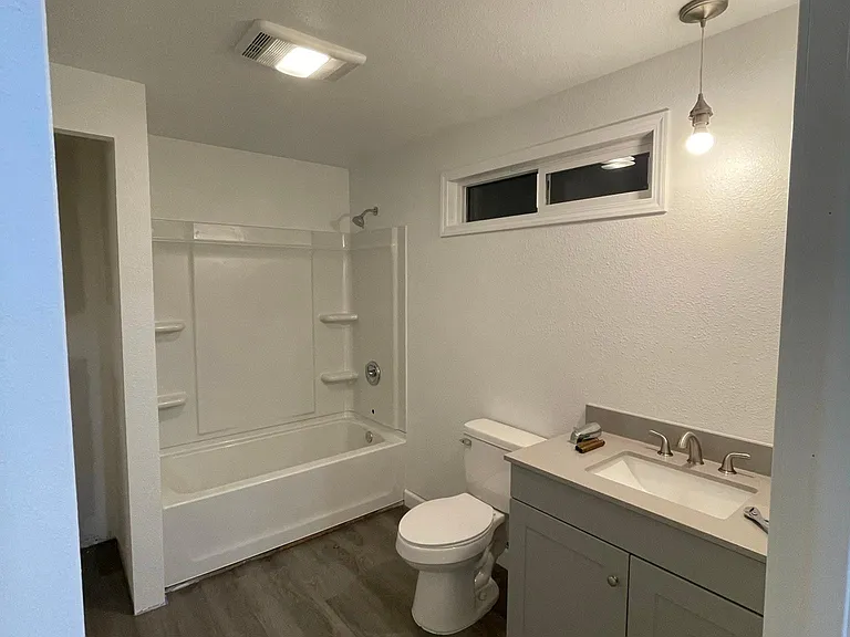 7180 Wheatland Rd NE — Photo 4