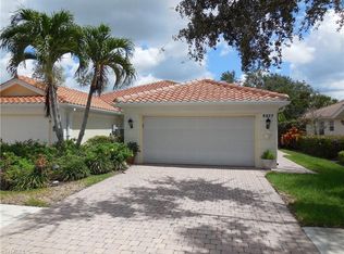 5377 Guadeloupe Way, Naples, FL 34119