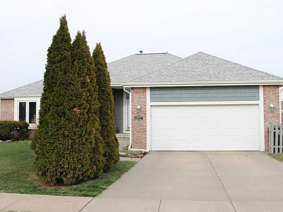 2nd image of 7024 Phoenix Dr