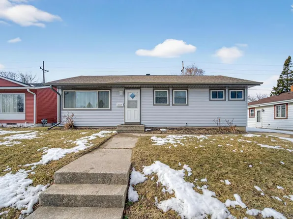 1910 Shoop STREET, Racine, WI 53404