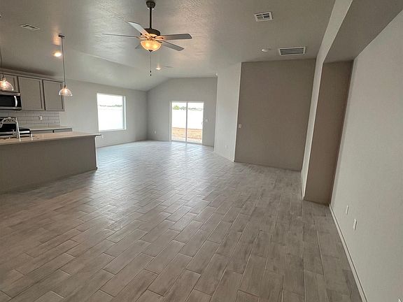 3rd image of 2502 Ray Ave W