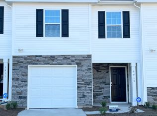 5915 Faron Way, Charlotte, NC 28262