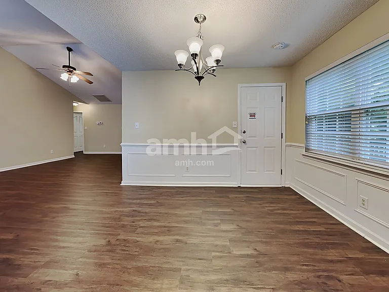 12012 Evergreen Hollow Dr — Photo 5