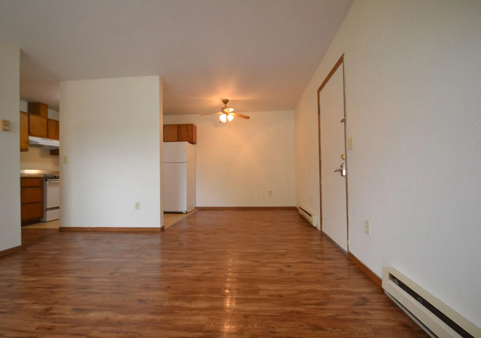 Marshfield Apartments — Photo 2
