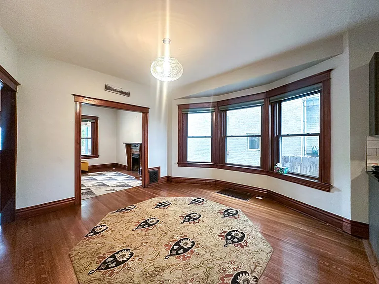 315 N Lincoln St — Photo 13