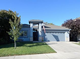 2975 Myotis Dr, Sacramento, CA