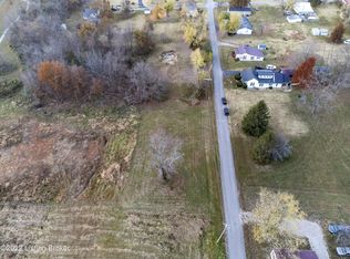 108 S Center St, Irvington, KY 40146