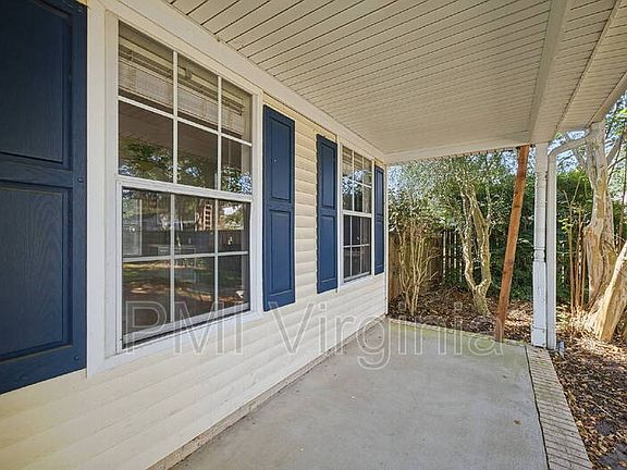 3rd image of 1213 Ruxton Ct