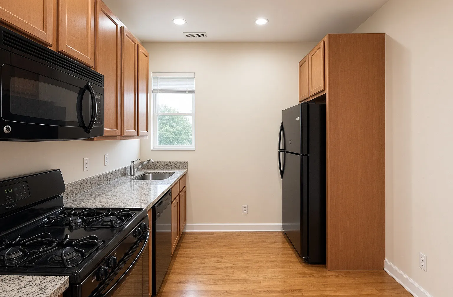 2 bed, $2,178 — Photo 3