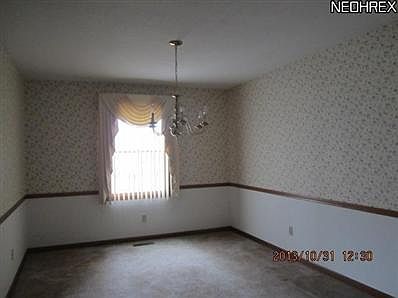 3rd image of 8228 Maramont Dr Unit A