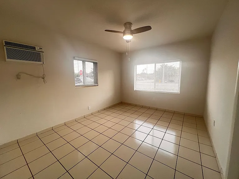 1410 SW 37th Ave — Photo 14