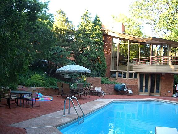 Frank Lloyd Wright