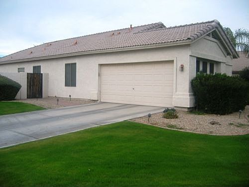 2nd image of 1772 W Havasu Ct