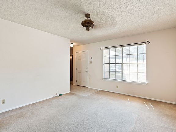 4th image of 4315 Bayliss St