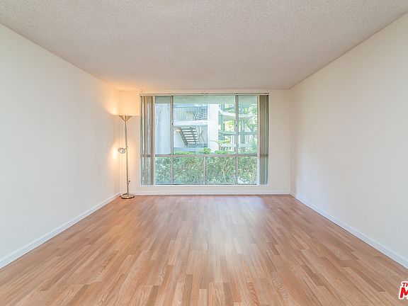 2nd image of 4900 Overland Ave Unit 175
