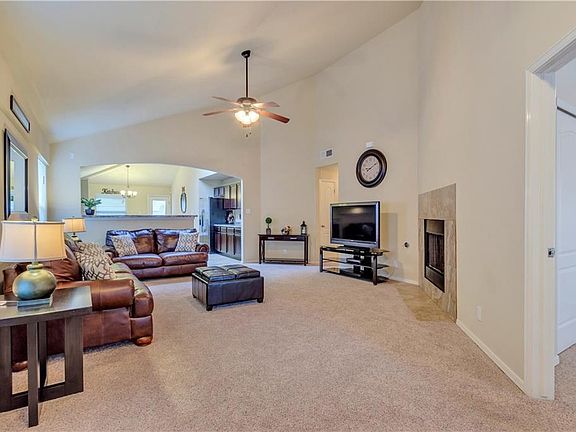 3rd image of 12569 Broad Autumn Ct