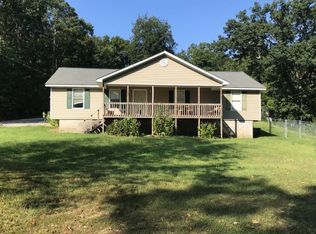 48 Comet Ln, Tunnel Hill, GA 30755