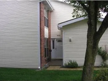 332 Fox Village Ct photo 1