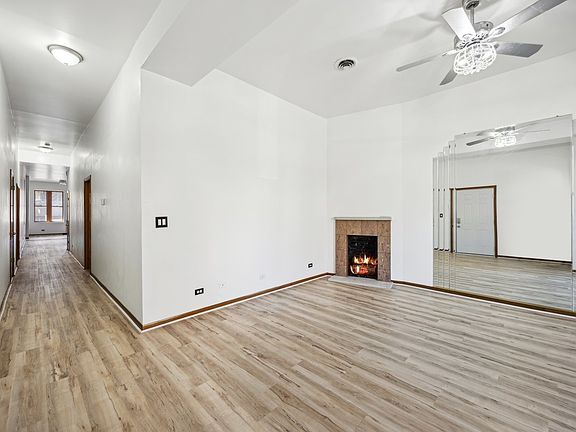 5th image of 4552 S Oakenwald Ave #1N