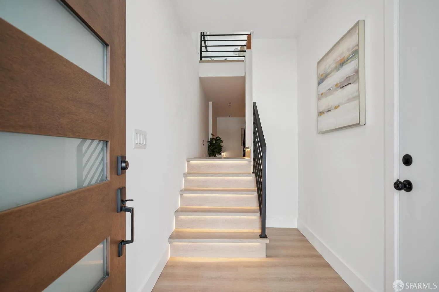 718 Brussels St - Photo 6
