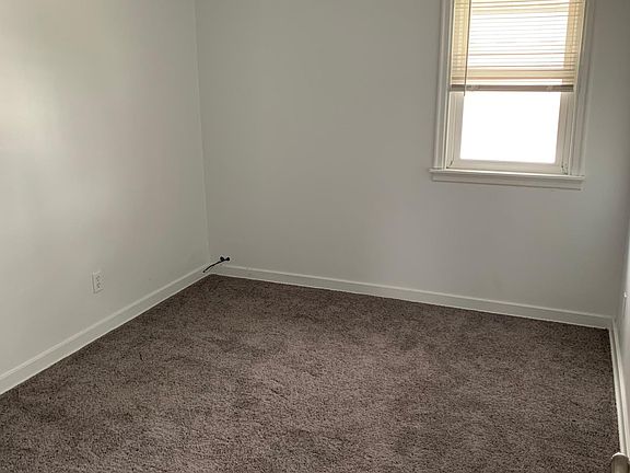 5th image of 306 Atlantic Ave