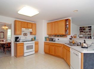 309 Hampton Ct, Lake Villa, IL 60046