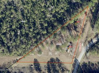1097 Wells Rd, Jacksonville, NC 28540