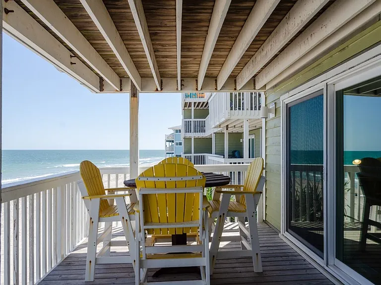 2110 Surf Rider Cir #A — Photo 10