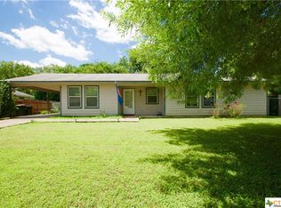 903 Conway Dr, San Marcos, TX 78666