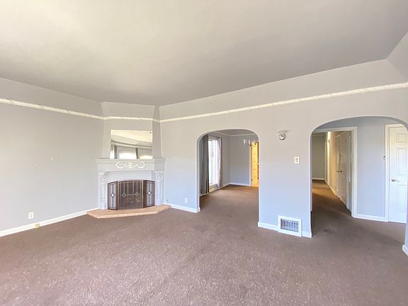 3rd image of 1931 22nd Ave