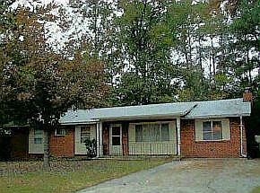 1st image of 1723 Sandalwood Drive W