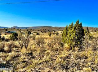 320 E Alpine Dr, Paulden, AZ 86334