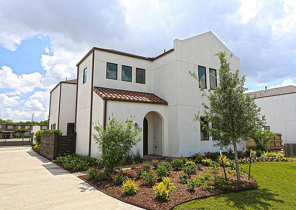 1st image of 1728 Maravilla Dr