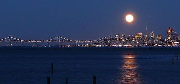 Moon over SF skyline ....