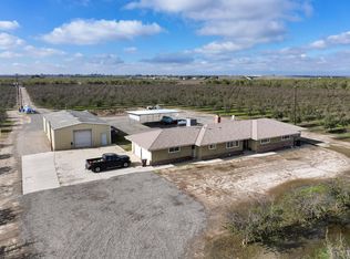8372 7th Ave, Hanford, CA 93230
