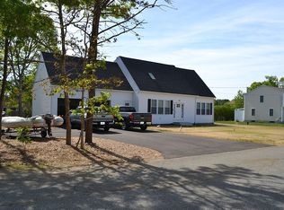 148 Ridgewood Rd, Charlestown, RI 02813