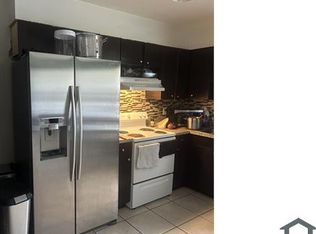 907 E 109th Ave APT B, Tampa, FL 33612