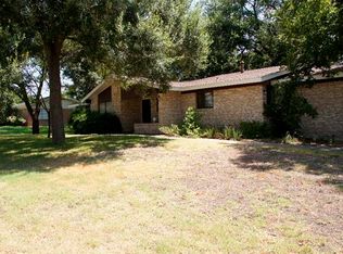 305 S 6th St, Pflugerville, TX 78660