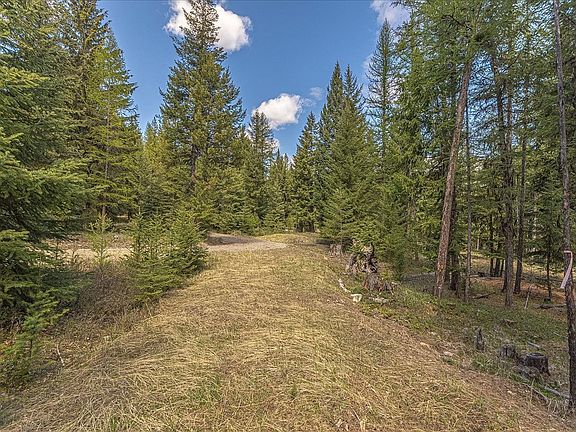 2nd image of 311 Bear Trap Rd