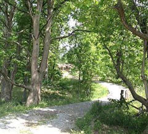 4th image of 5351 Dee Acres Dr